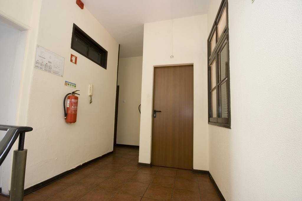 Residencial Funchal Hotel Exterior photo