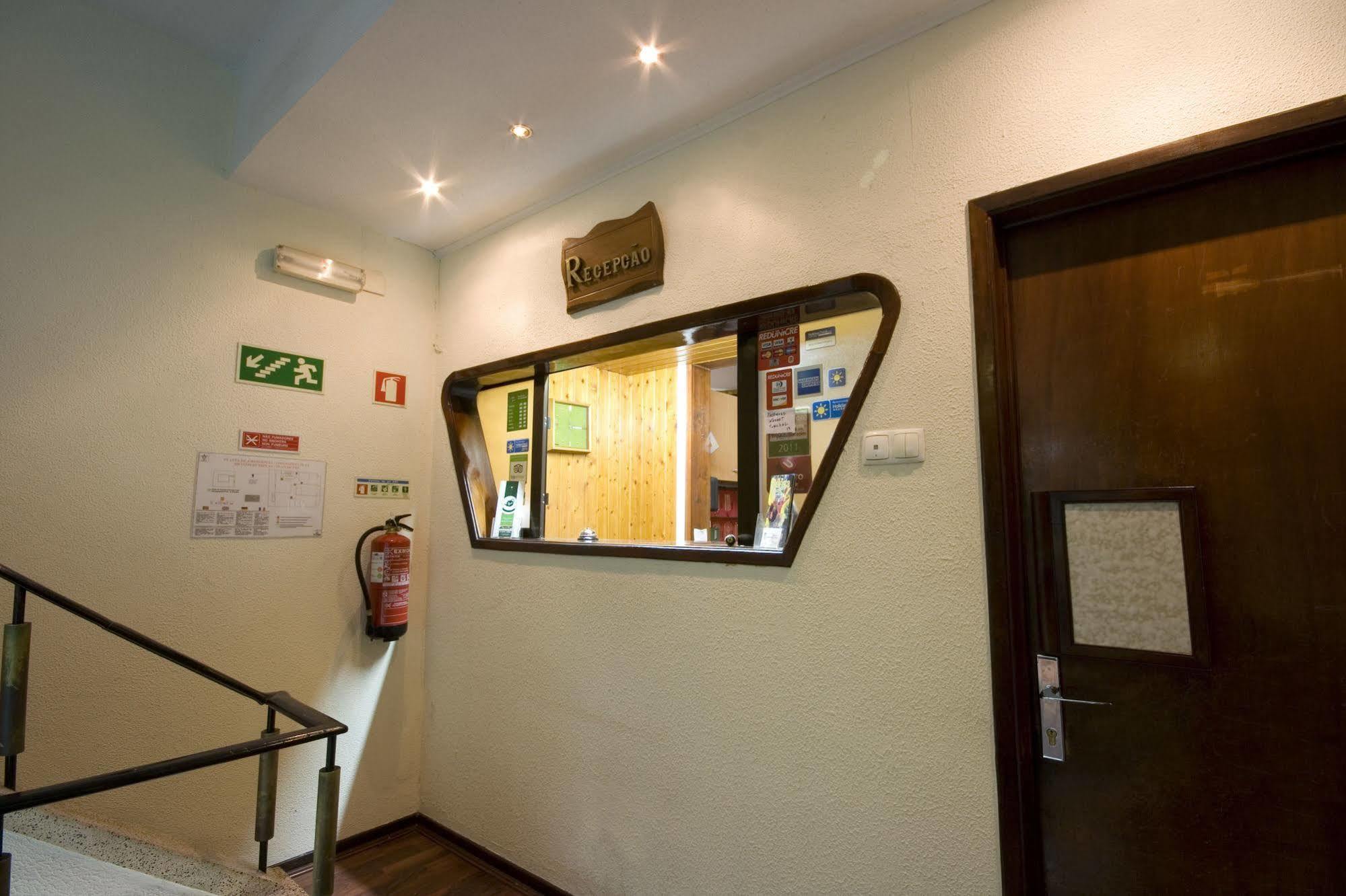 Residencial Funchal Hotel Exterior photo
