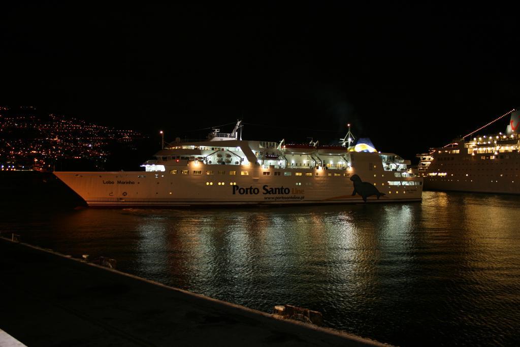 Residencial Funchal Hotel Exterior photo