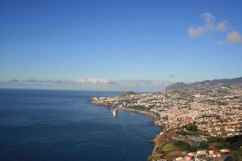 Residencial Funchal Hotel Exterior photo