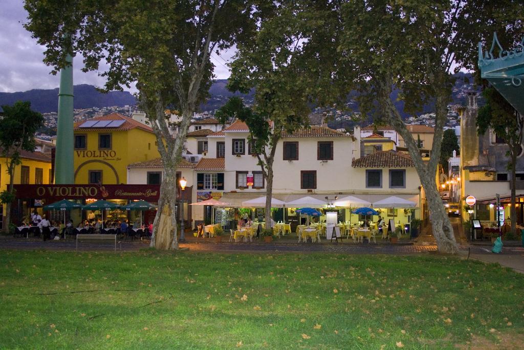 Residencial Funchal Hotel Exterior photo